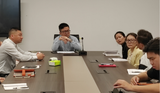 同事采风乐虎游戏微副总贺俊驹：天道酬勤，我和乐虎游戏微半导体厚积薄发共成长！