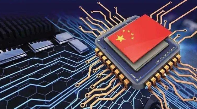 总理李强：我国要加快芯片研发制造和着力稳定半导体产业供应链