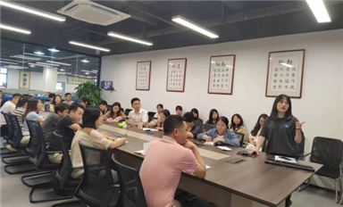 金航标/乐虎游戏微实行内部讲师制度 发现人才培养人才